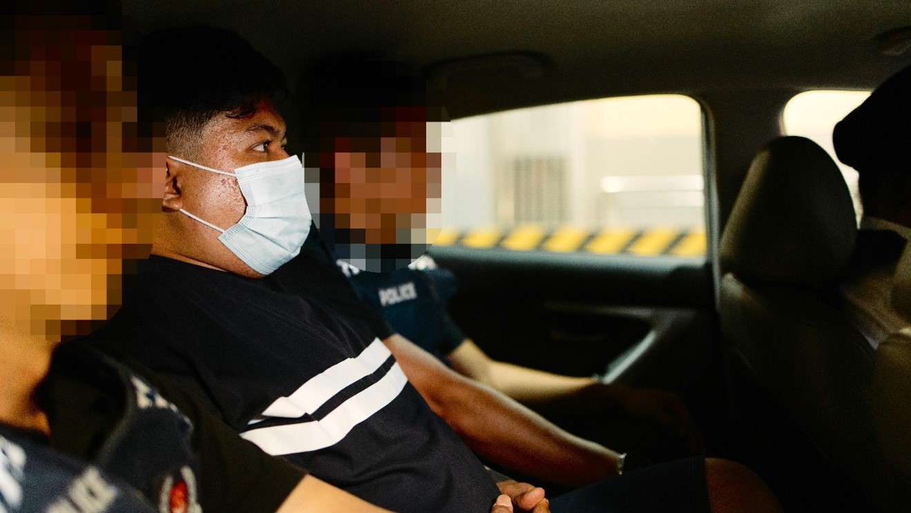 Six Jailed for S$4.9m Machete Raid on Singapore's Crypto Poker Game logo